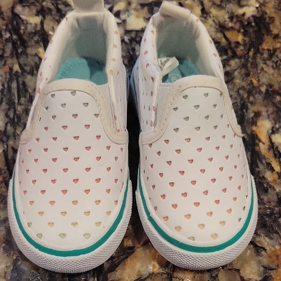Colorful Heart Pattern Kids Slip-On Sneakers - Picture 1 of 4